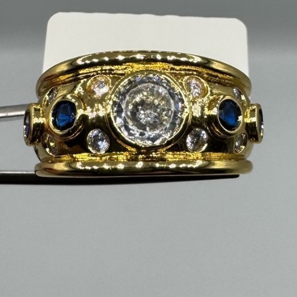 Neiman Marcus Jewelry - 14k Sapphire Band
